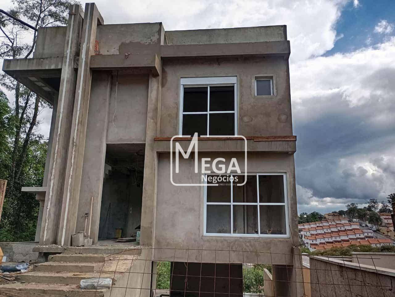 Casa de Condomínio à venda com 4 quartos, 310m² - Foto 3