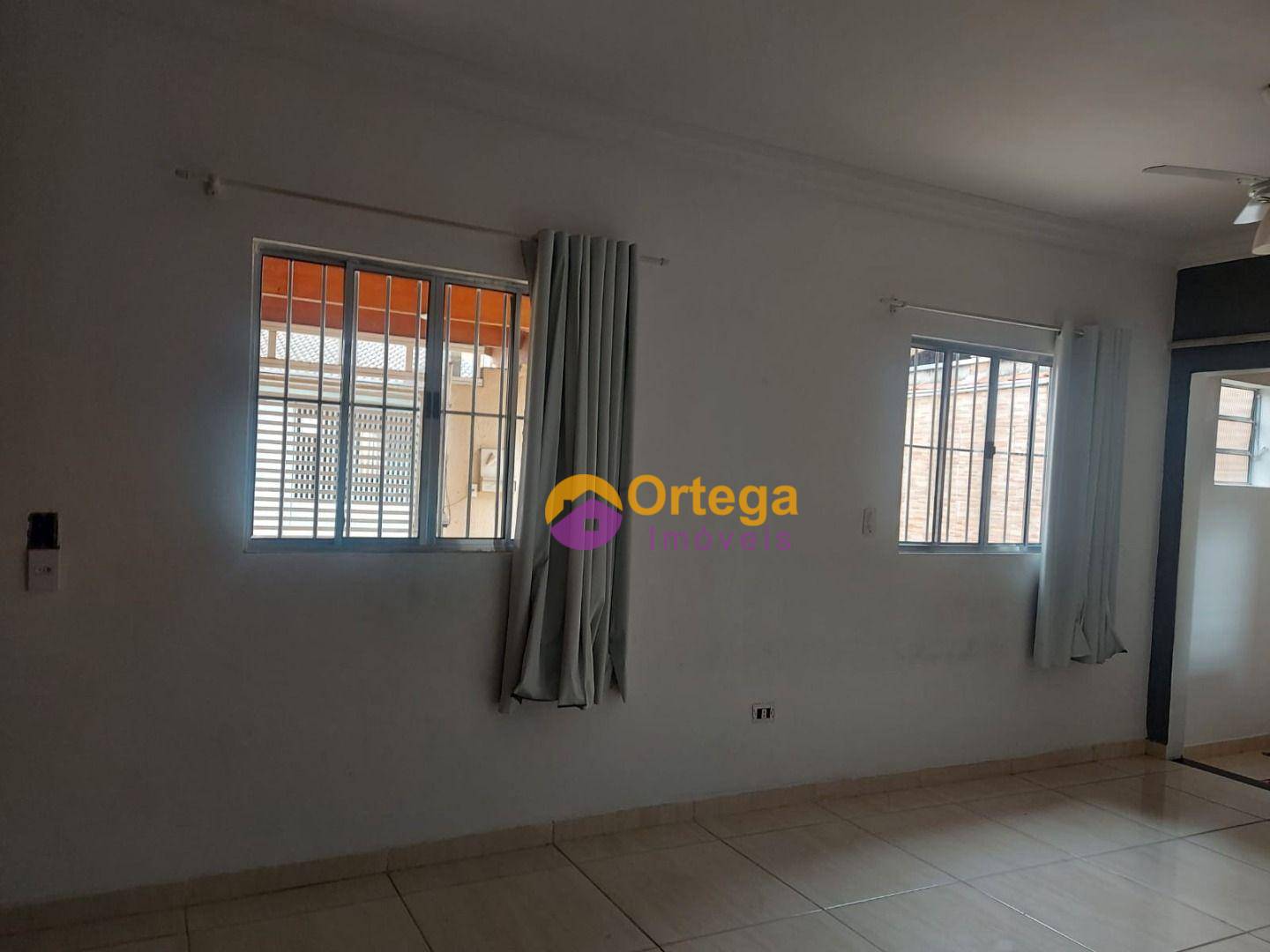 Casa à venda com 3 quartos, 180m² - Foto 27