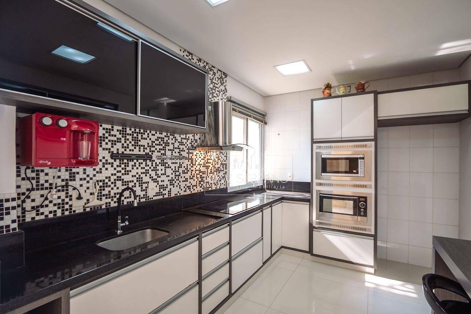 Sobrado à venda e aluguel com 3 quartos, 180m² - Foto 16