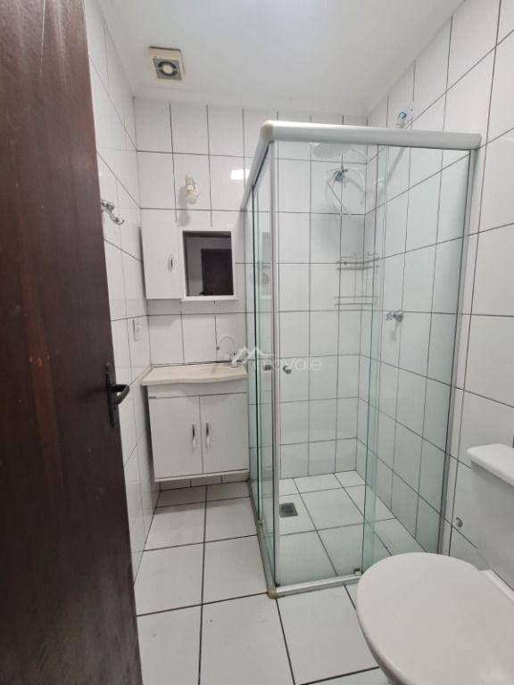 Apartamento à venda com 2 quartos, 65m² - Foto 13