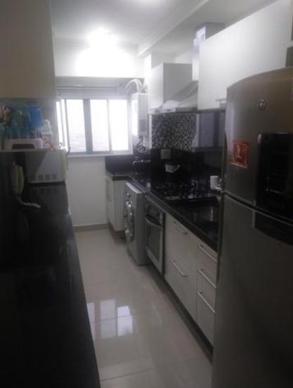 Apartamento à venda com 2 quartos, 63m² - Foto 8