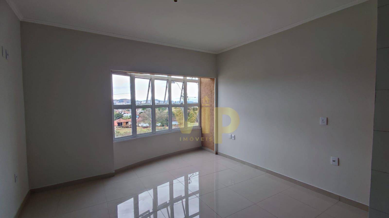 Apartamento à venda com 2 quartos, 77m² - Foto 3