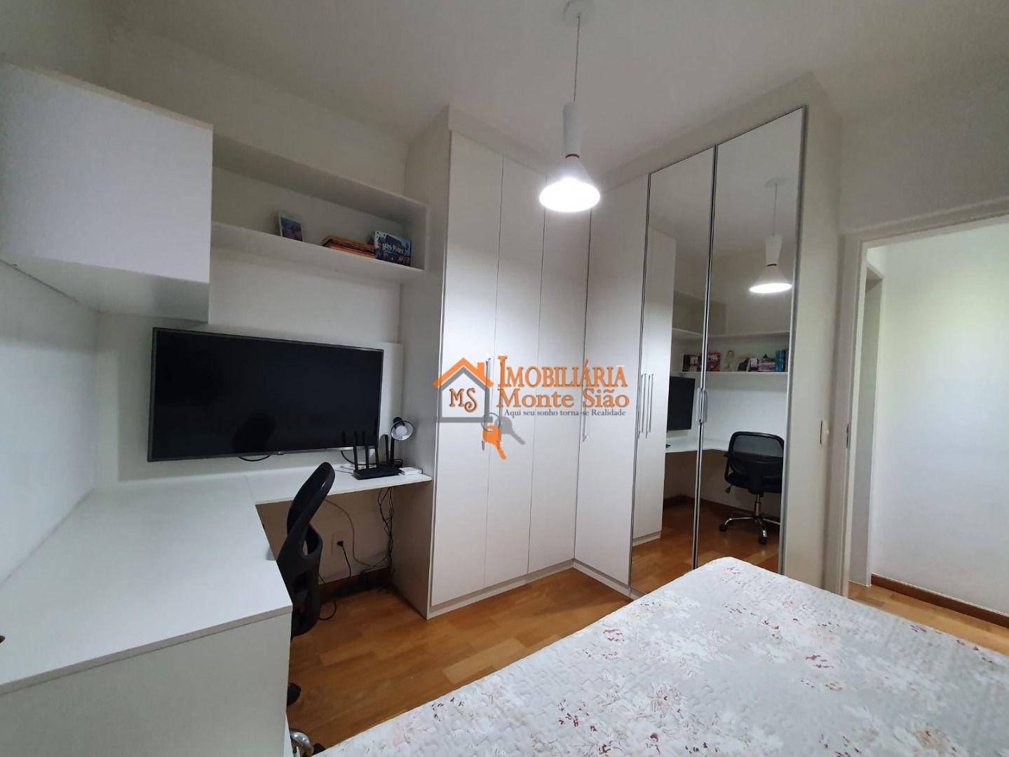 Apartamento à venda com 3 quartos, 80m² - Foto 19