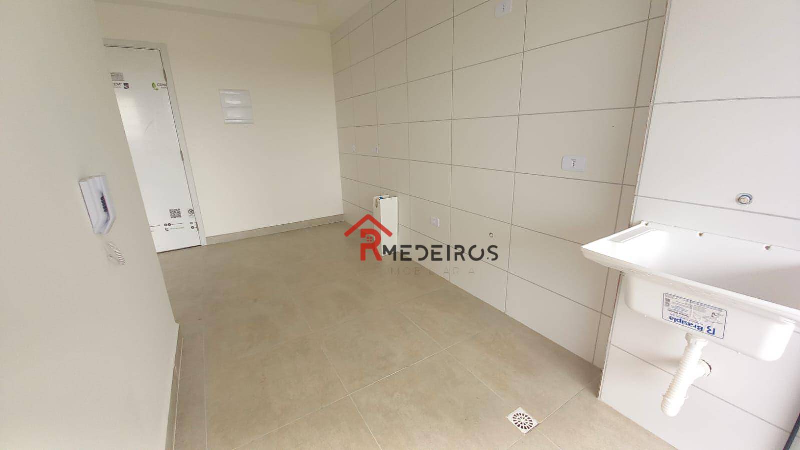 Apartamento à venda com 2 quartos, 75m² - Foto 8