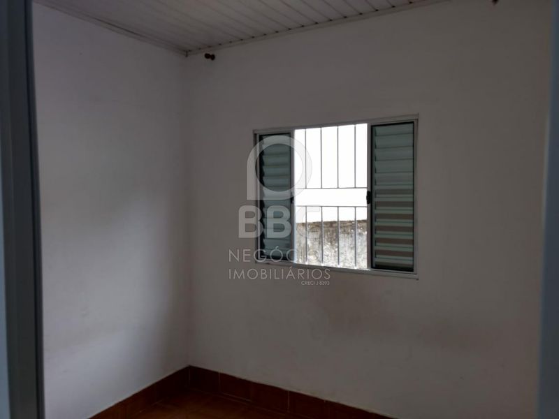 Casa à venda com 2 quartos, 145m² - Foto 14