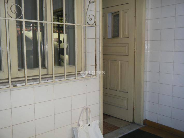 Casa à venda com 3 quartos, 100m² - Foto 4