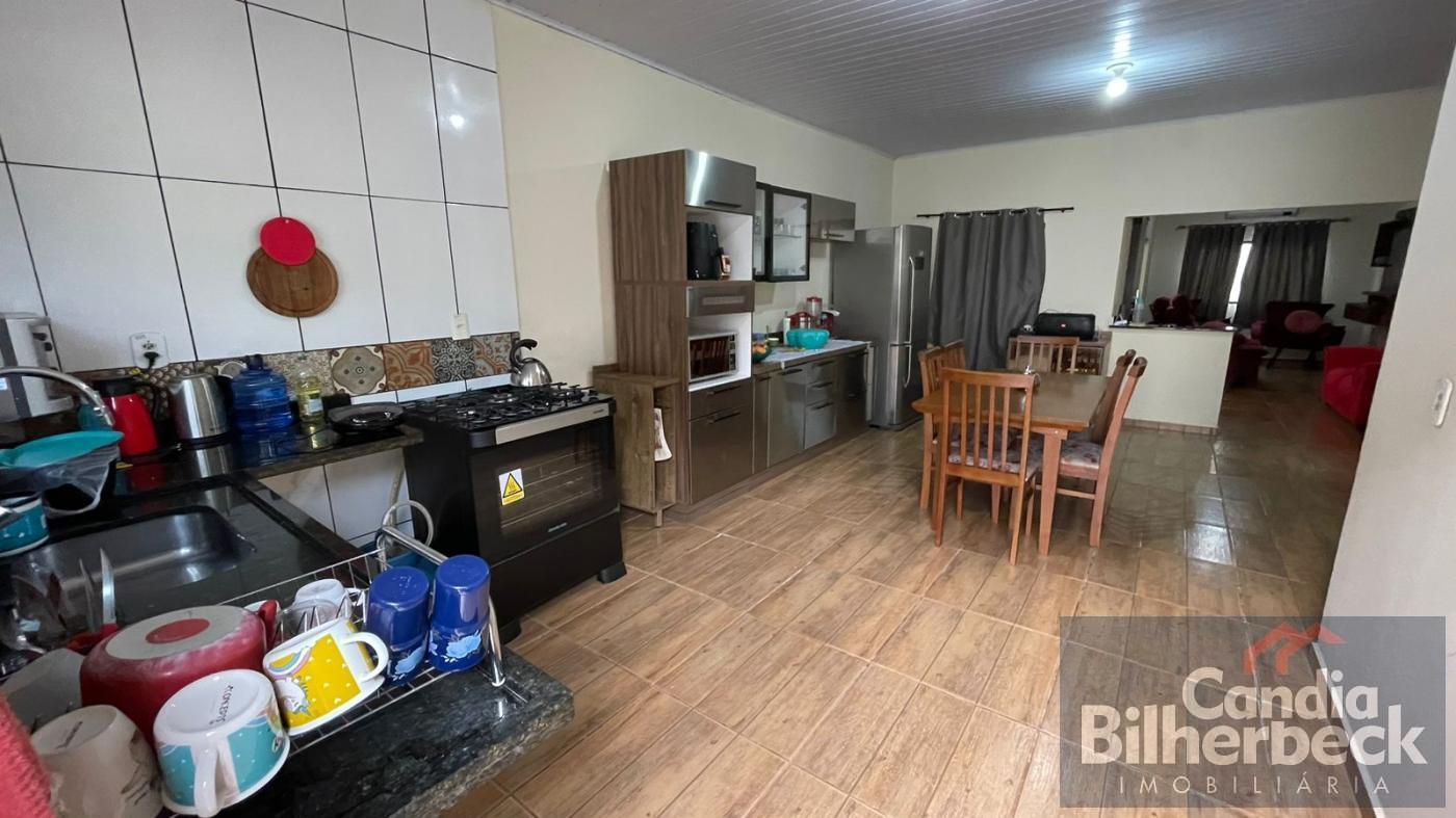 Casa à venda com 3 quartos, 200m² - Foto 5