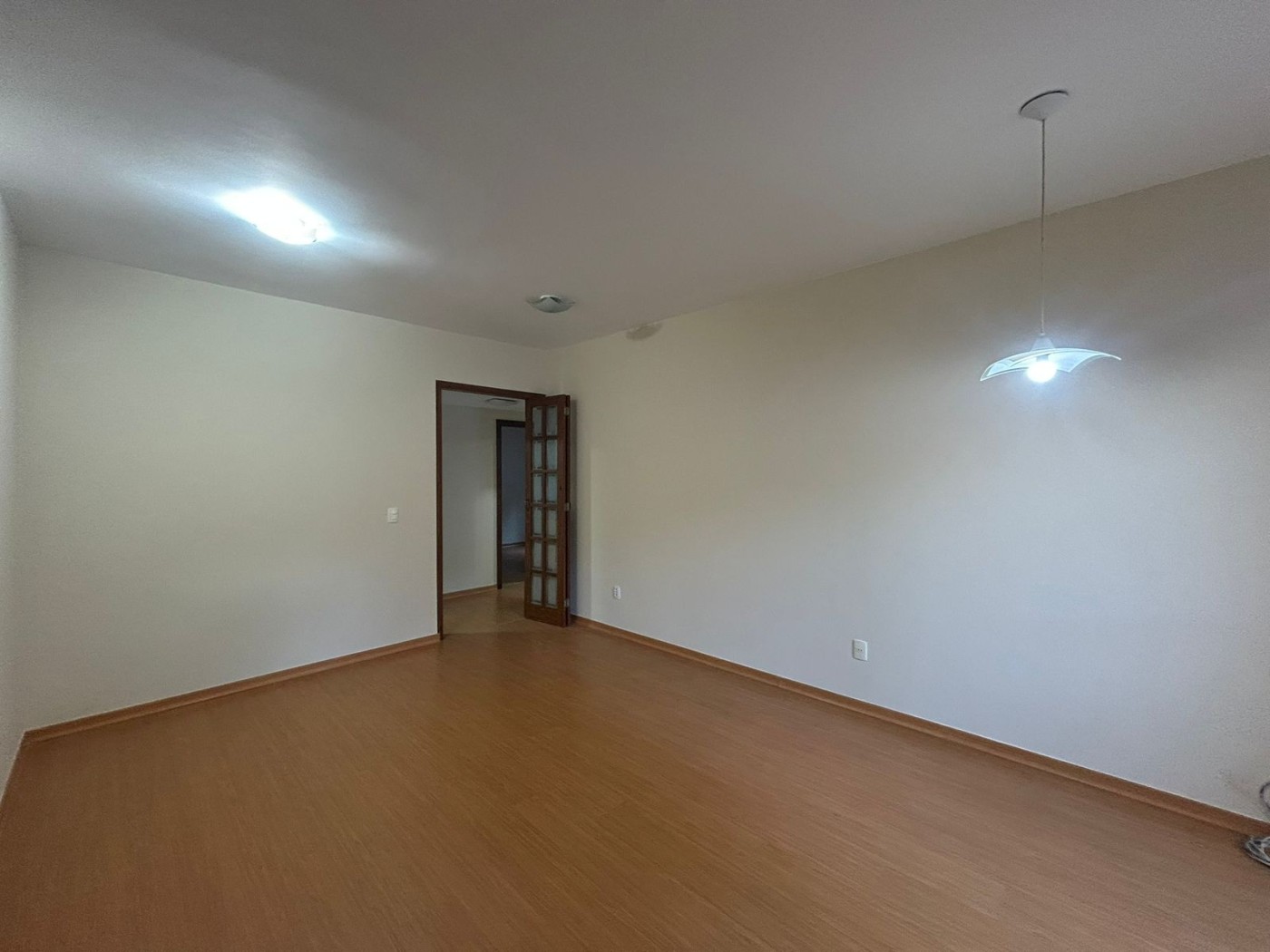 Apartamento para alugar com 2 quartos, 72m² - Foto 8