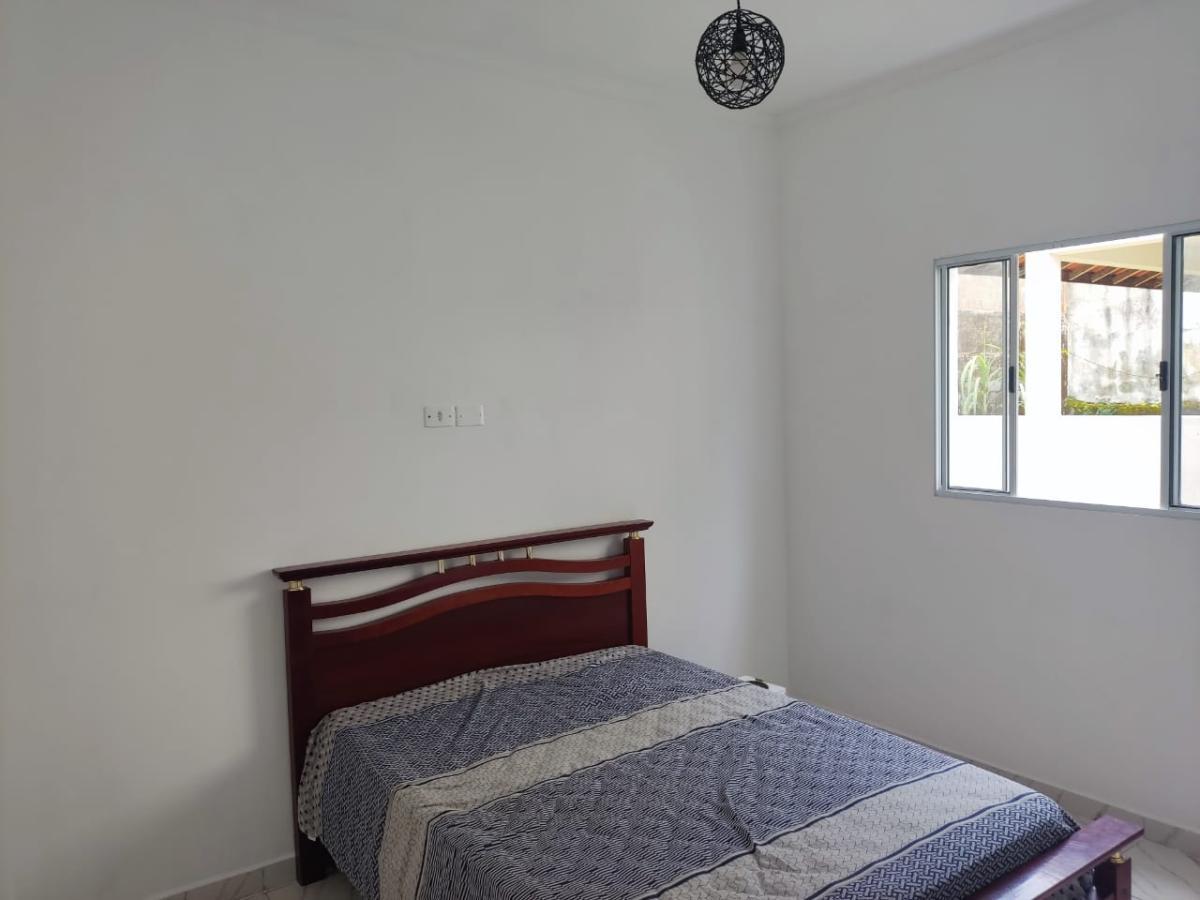 Casa à venda com 2 quartos, 300m² - Foto 12