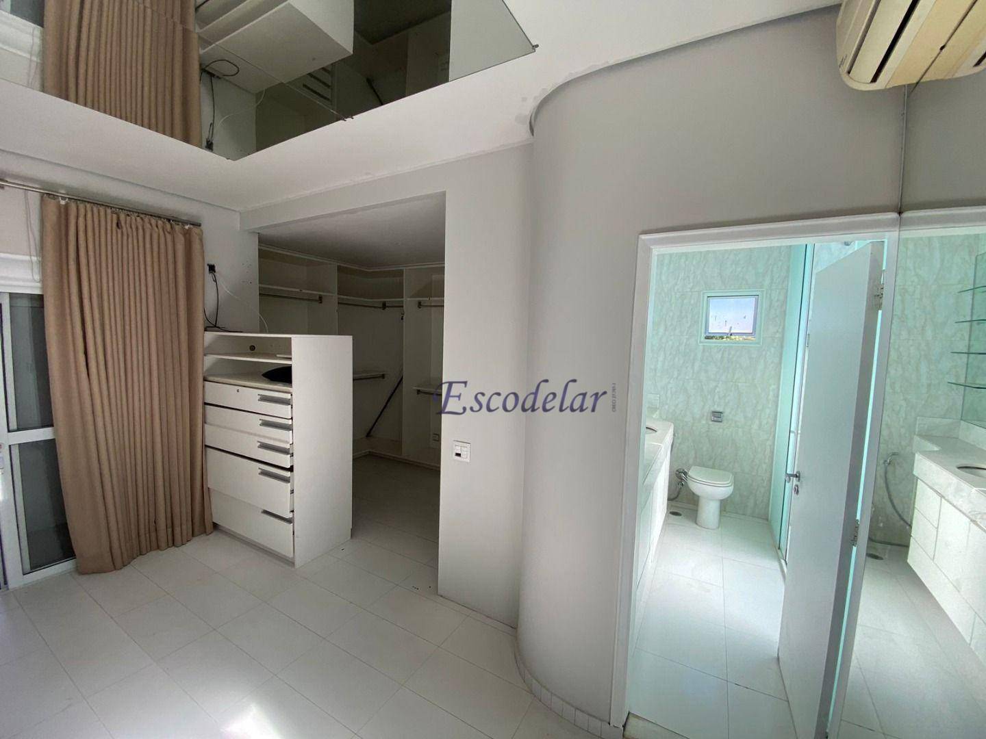 Casa à venda com 3 quartos, 300m² - Foto 7