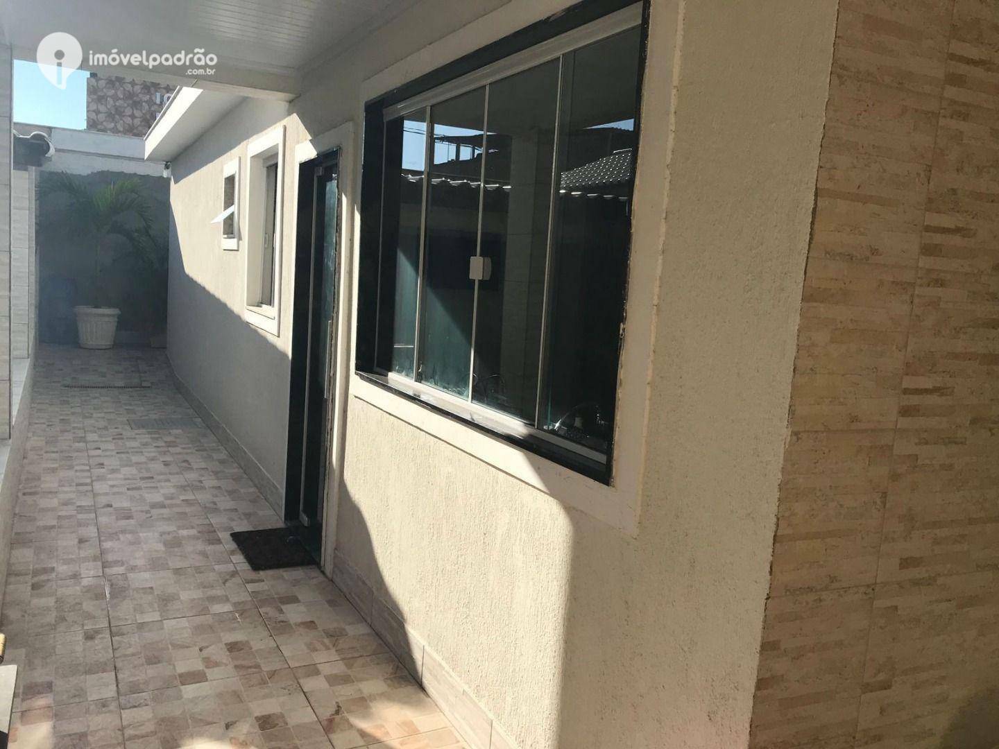 Casa à venda com 2 quartos, 96m² - Foto 4