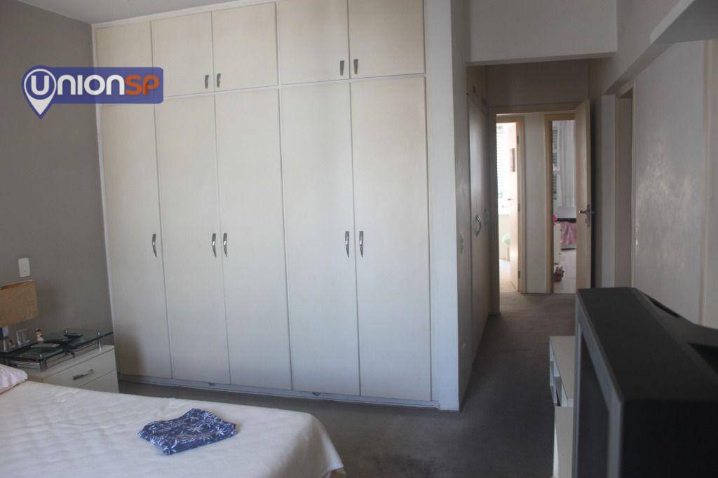 Apartamento à venda com 3 quartos, 198m² - Foto 20