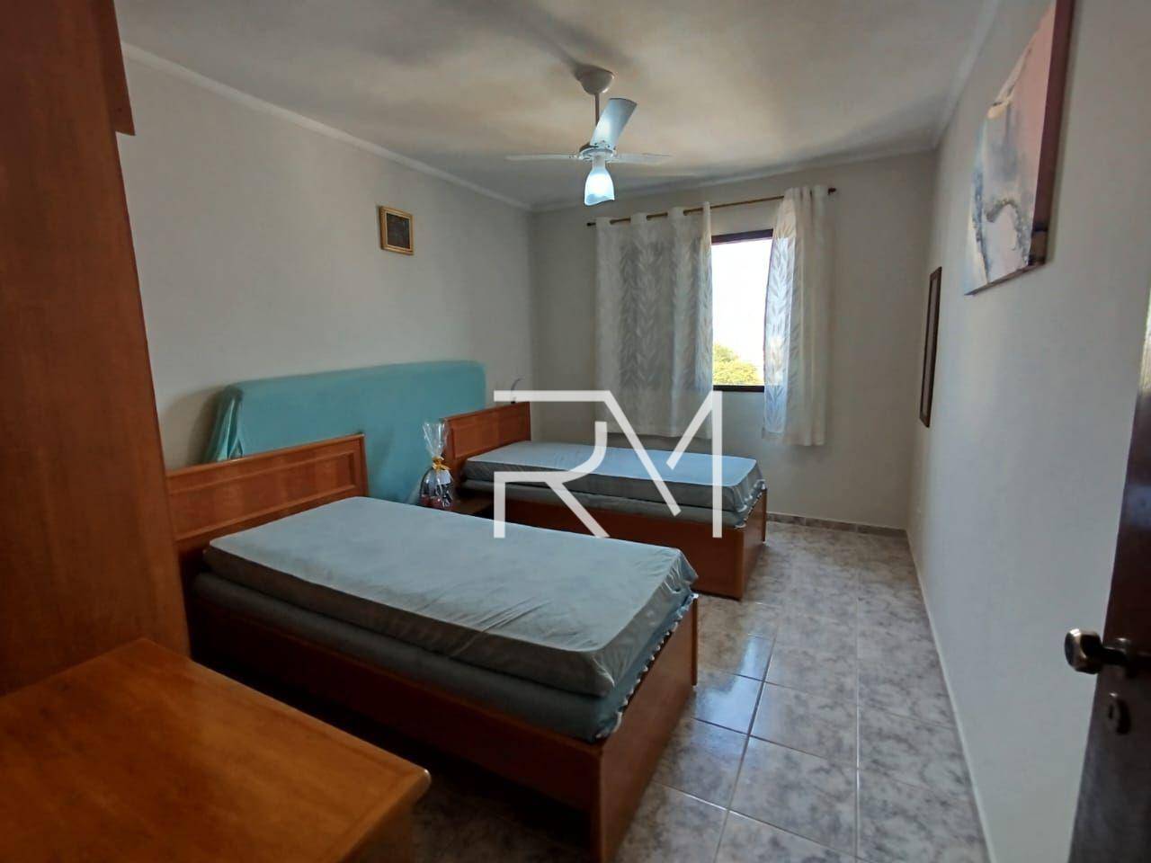 Apartamento à venda com 2 quartos, 67m² - Foto 11