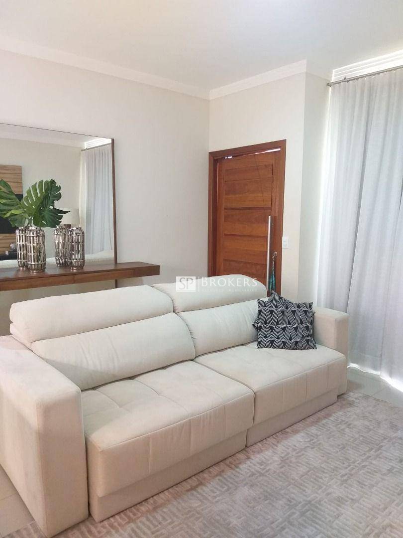 Casa de Condomínio à venda com 3 quartos, 250m² - Foto 1