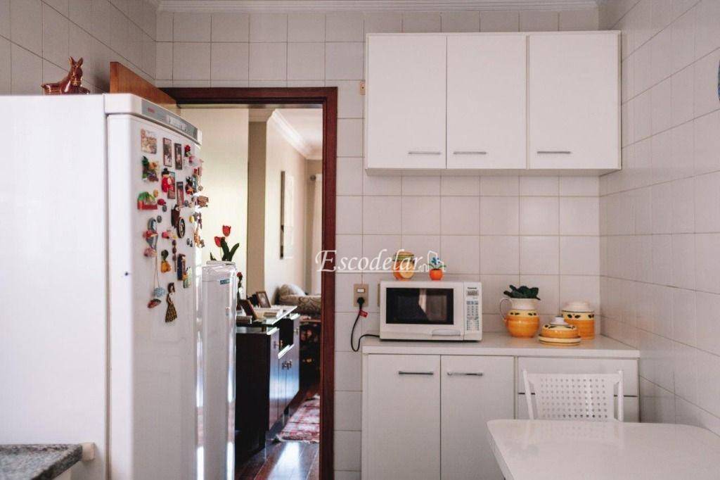 Apartamento à venda com 4 quartos, 135m² - Foto 15