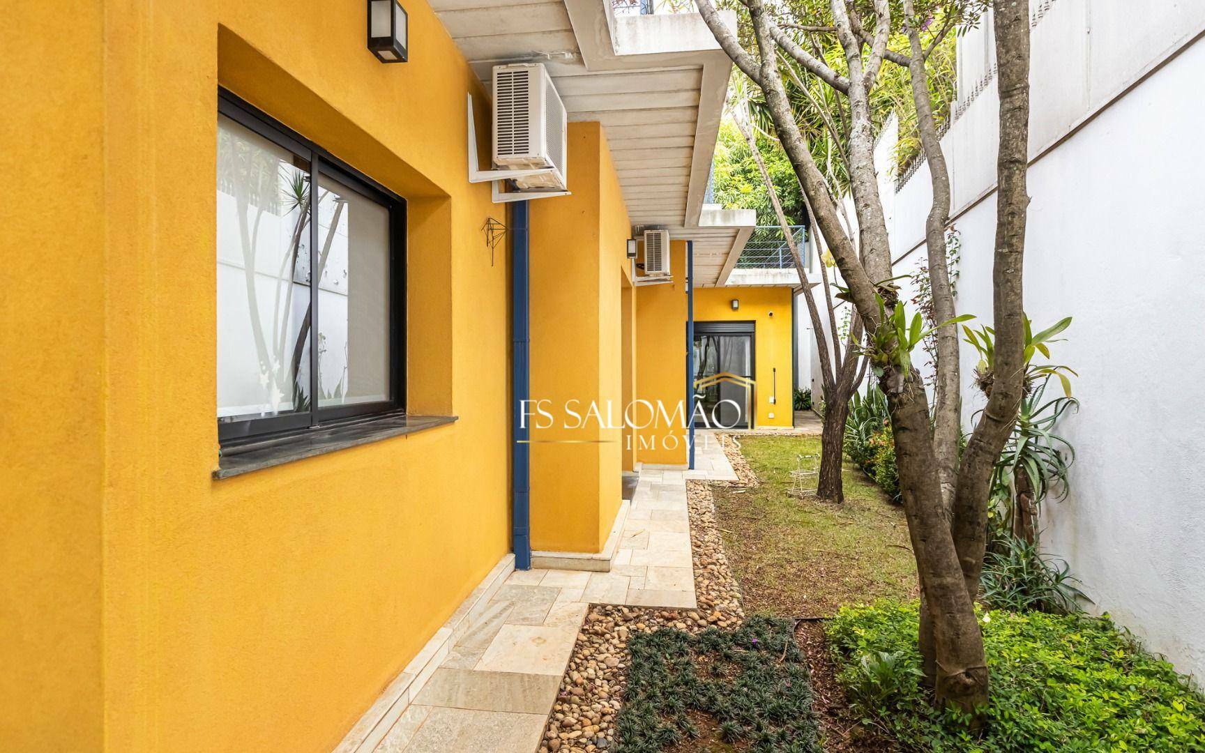 Casa à venda com 3 quartos, 329m² - Foto 6