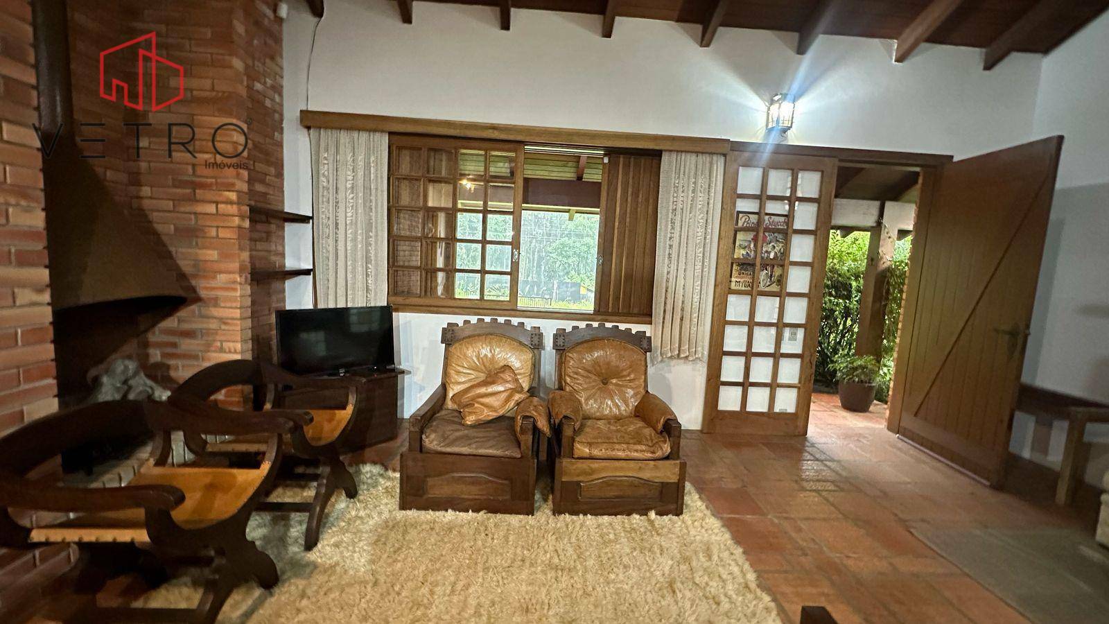 Casa à venda com 3 quartos, 151m² - Foto 8