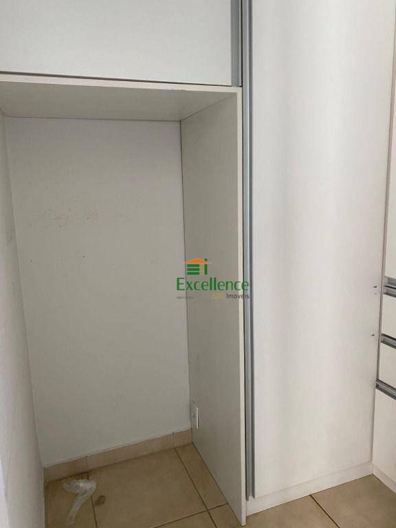 Apartamento à venda com 3 quartos, 108m² - Foto 6