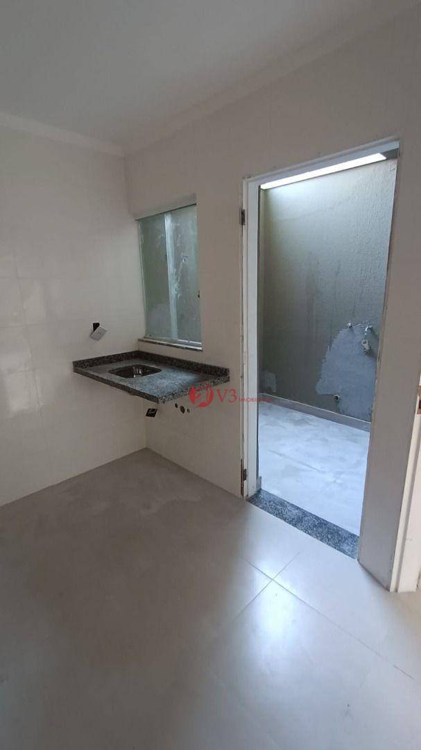 Sobrado à venda com 2 quartos, 60m² - Foto 30