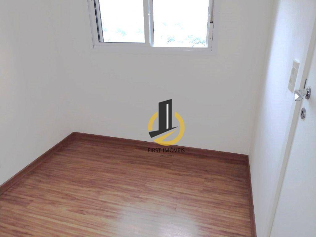 Apartamento à venda com 2 quartos, 62m² - Foto 10