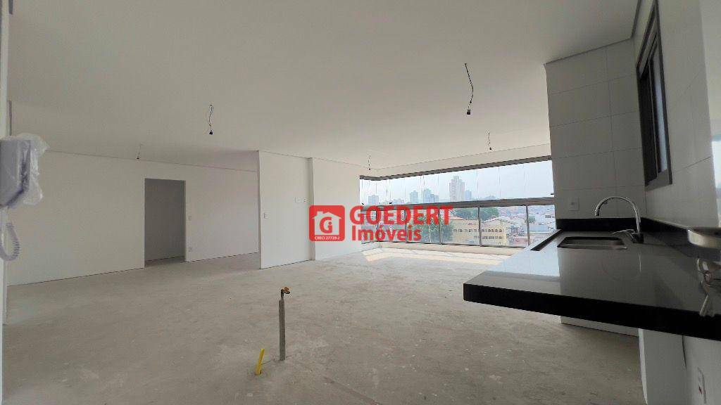 Apartamento à venda com 3 quartos, 150m² - Foto 29