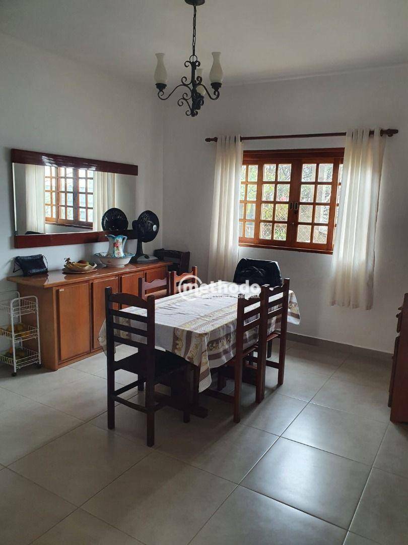 Casa à venda com 4 quartos, 230m² - Foto 3