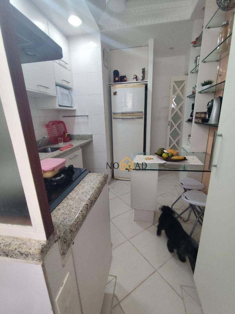 Apartamento à venda com 2 quartos, 80m² - Foto 16