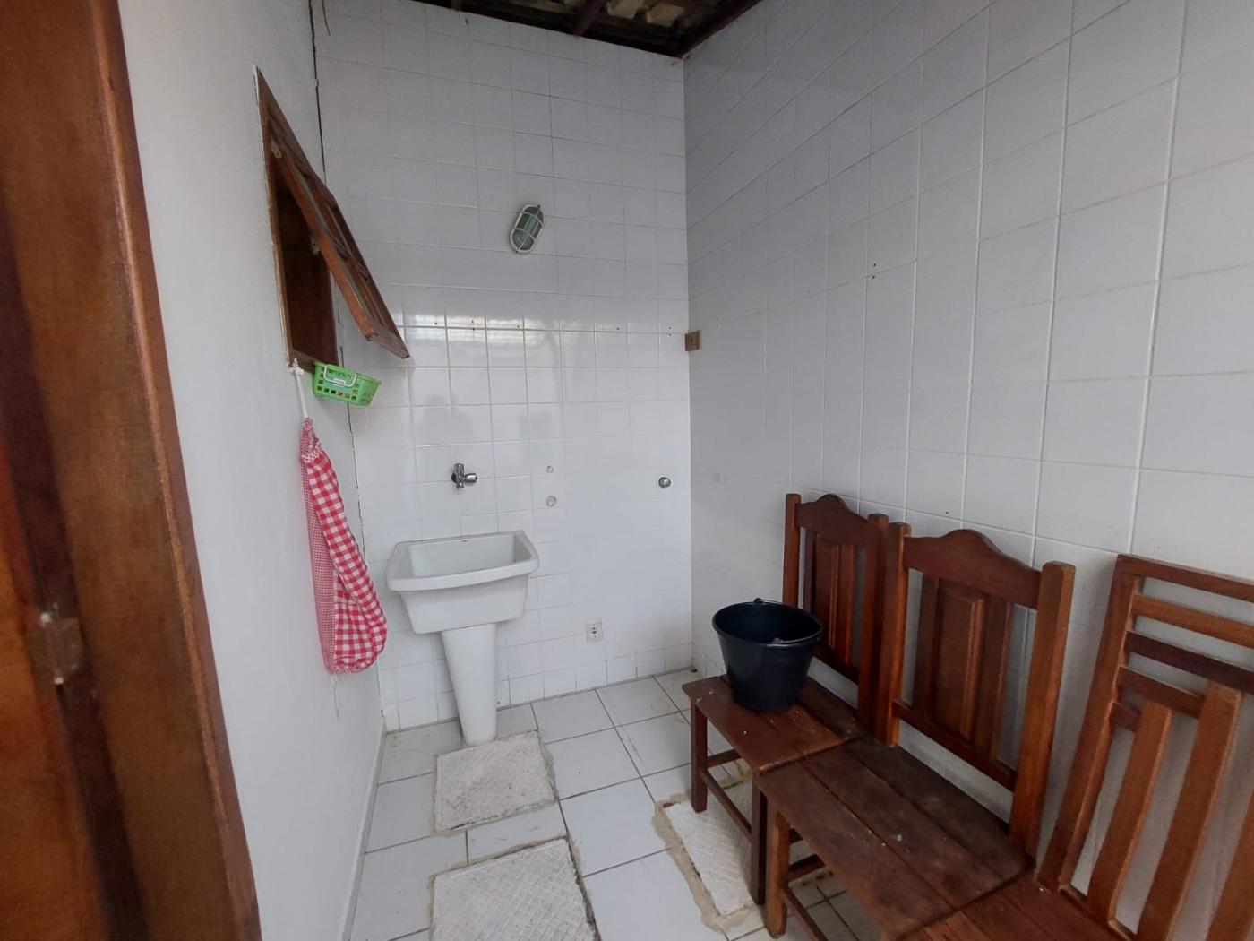 Casa de Condomínio para alugar com 3 quartos, 120m² - Foto 8