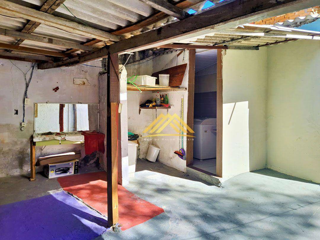 Casa à venda com 3 quartos, 62m² - Foto 20