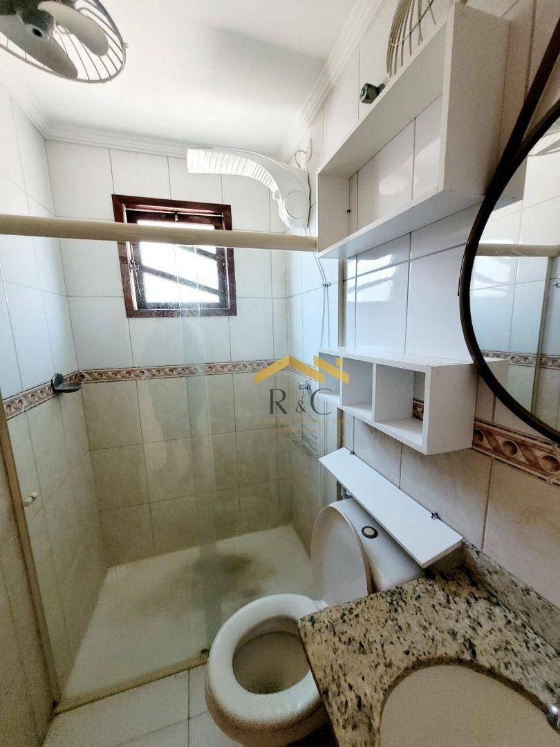 Casa à venda com 2 quartos, 68m² - Foto 10