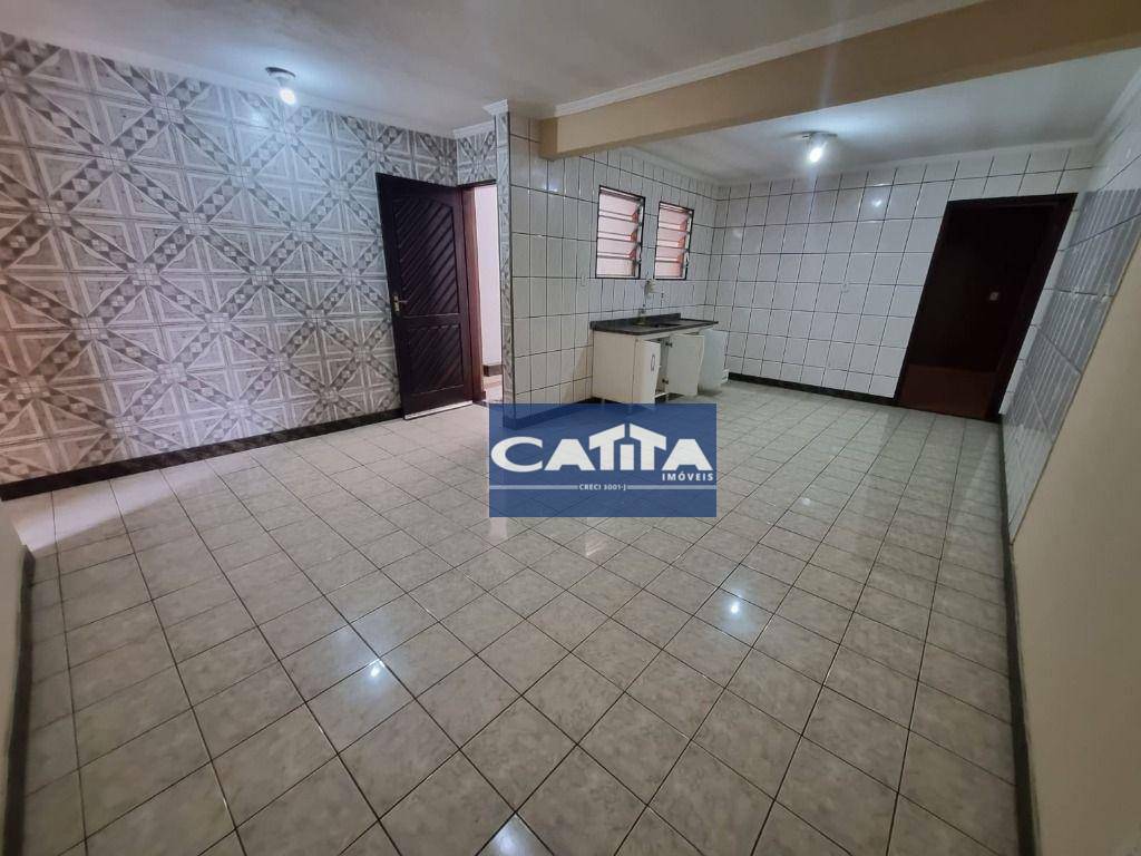 Casa para alugar com 2 quartos, 60m² - Foto 2