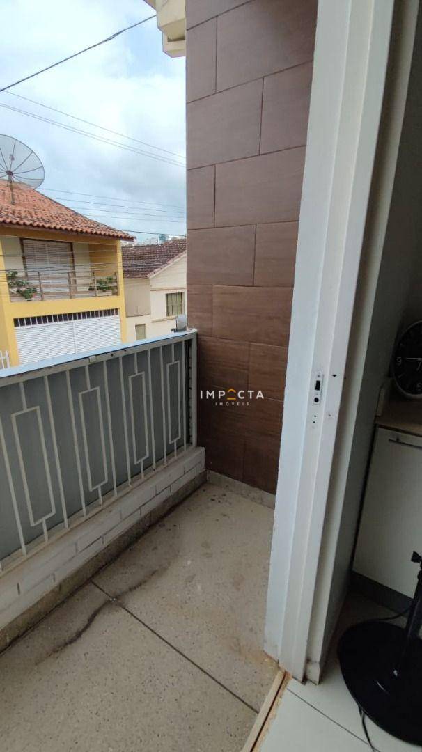 Casa à venda com 5 quartos, 248m² - Foto 11