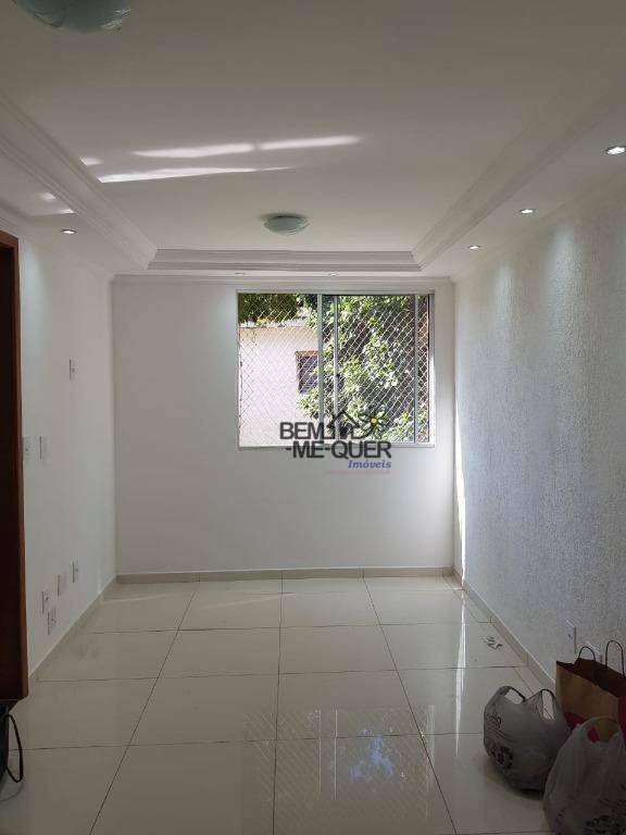 Apartamento à venda com 2 quartos, 50m² - Foto 4