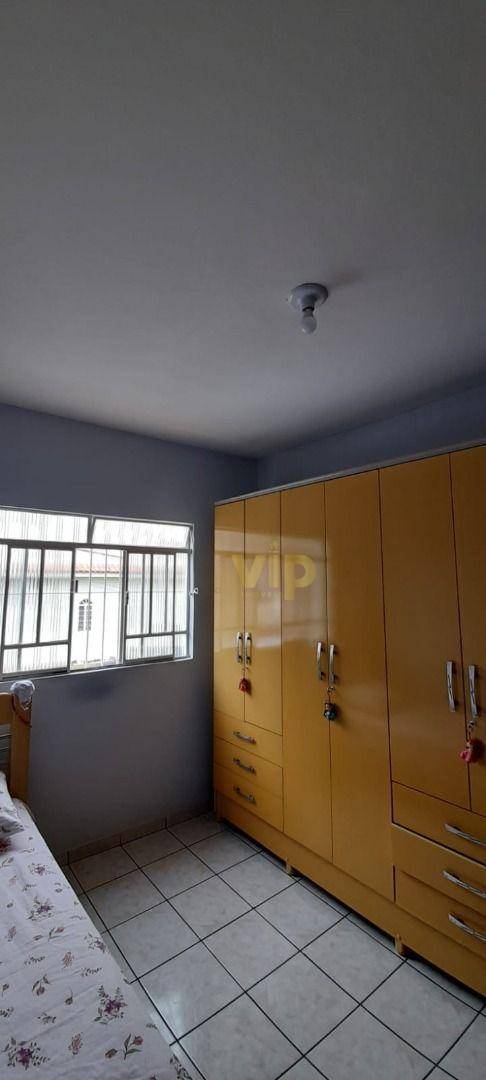 Casa à venda com 3 quartos, 90m² - Foto 4