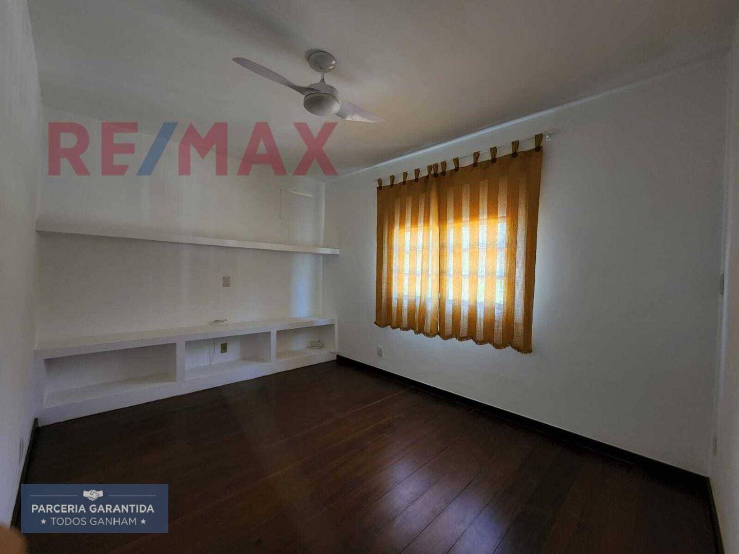 Casa à venda com 3 quartos, 180m² - Foto 13