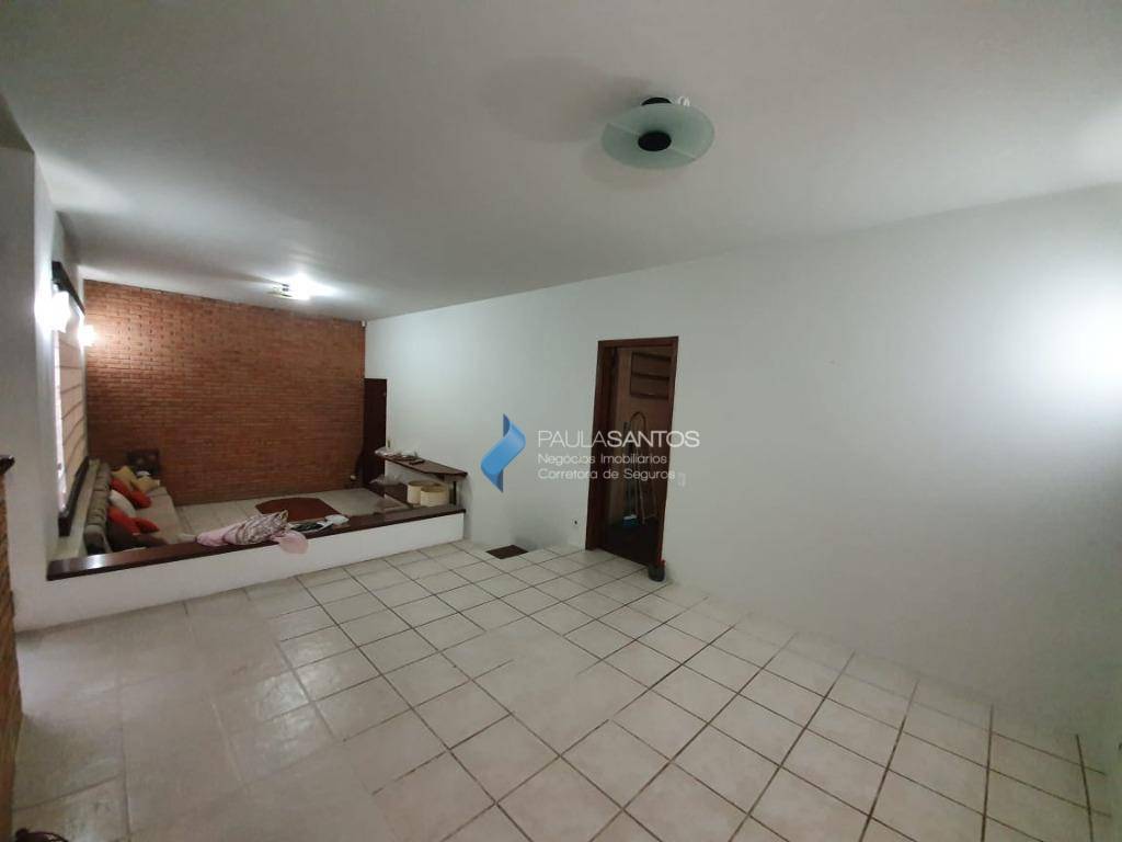 Casa à venda com 3 quartos, 208m² - Foto 14