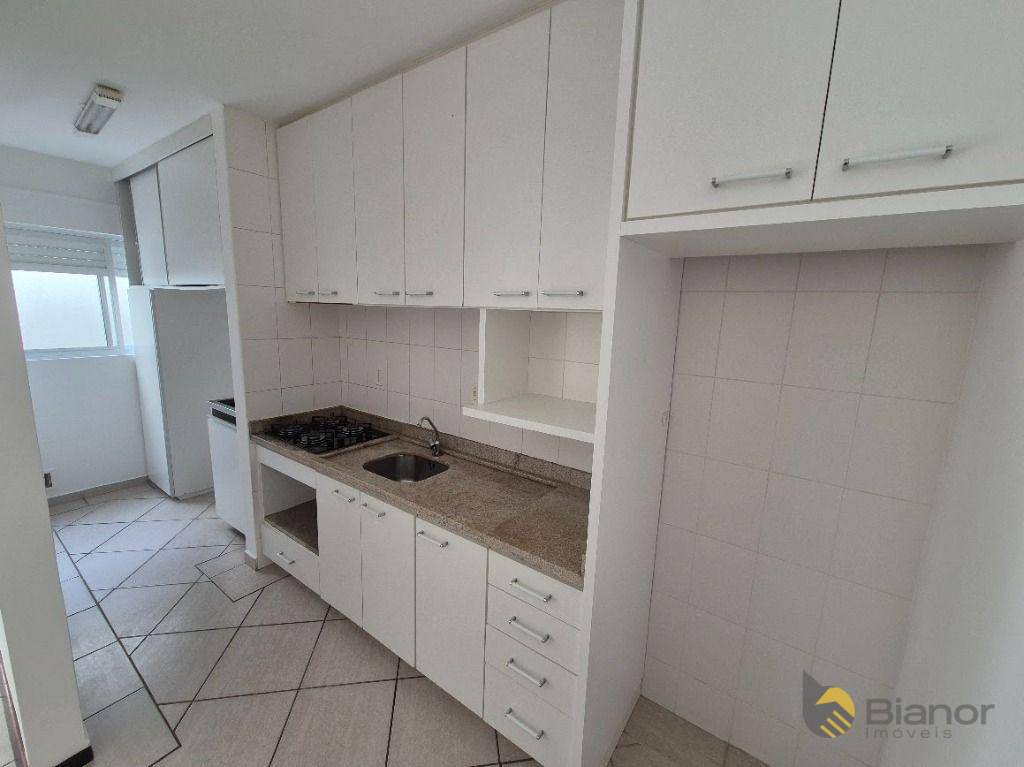 Apartamento à venda e aluguel com 2 quartos, 77m² - Foto 10
