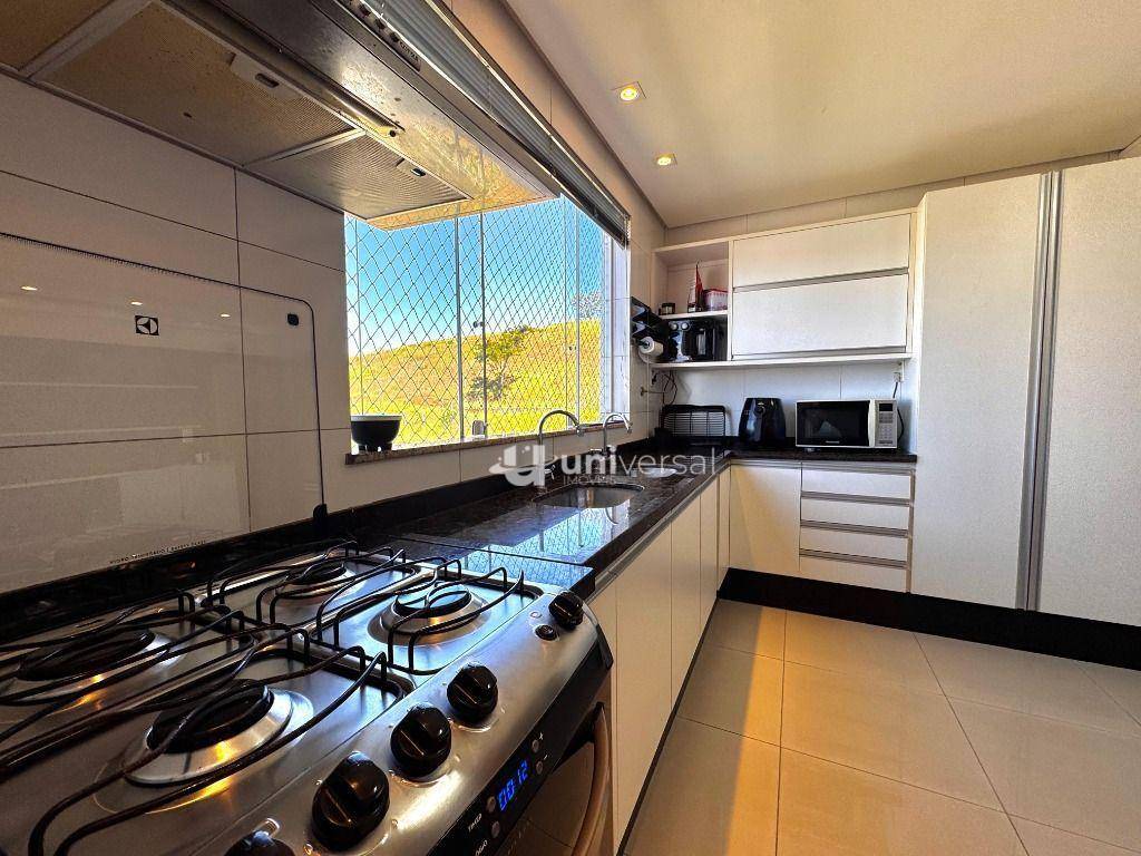 Apartamento à venda com 4 quartos, 208m² - Foto 27