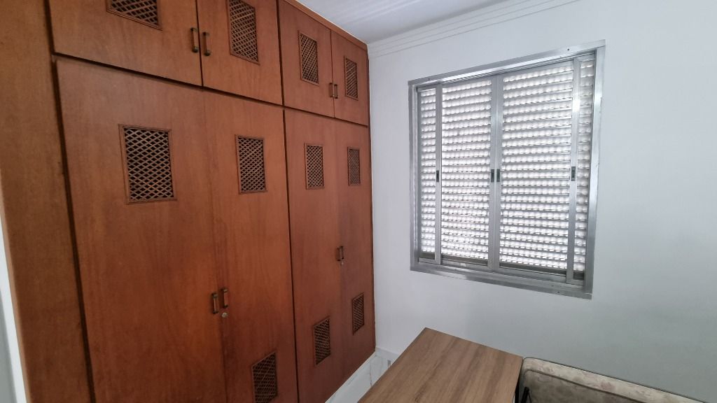 Apartamento à venda com 3 quartos, 130m² - Foto 9