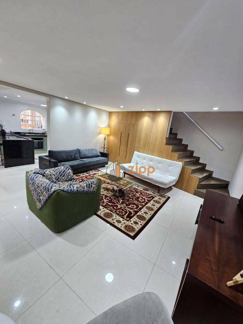 Sobrado à venda com 4 quartos, 210m² - Foto 4