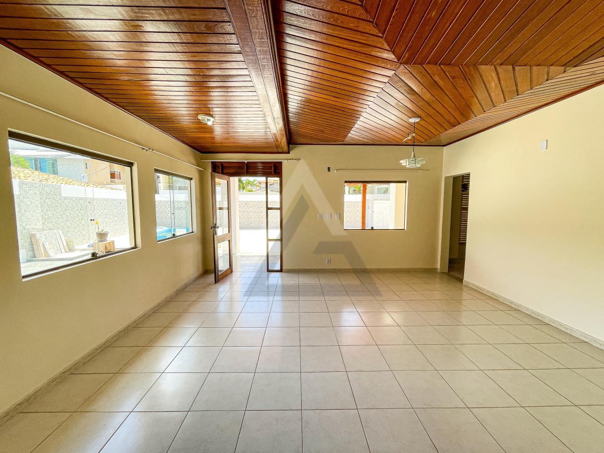 Casa à venda com 4 quartos, 182m² - Foto 6