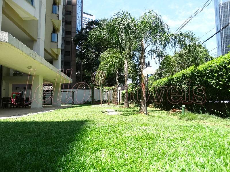 Apartamento para alugar com 1 quarto, 64m² - Foto 18