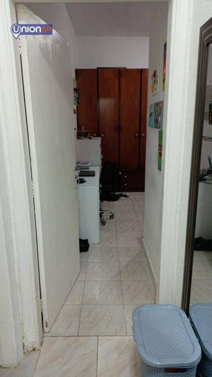 Apartamento à venda com 2 quartos, 76m² - Foto 9