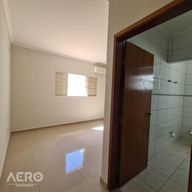 Casa à venda com 3 quartos, 247m² - Foto 25