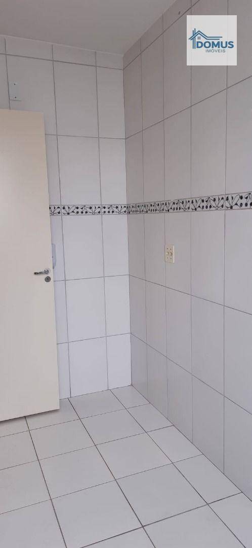 Apartamento à venda com 2 quartos, 50m² - Foto 9