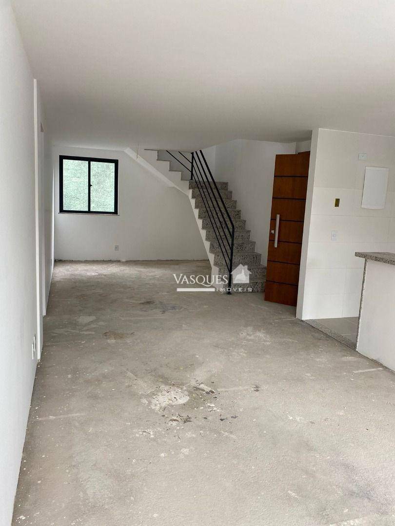 Cobertura à venda com 3 quartos, 132m² - Foto 4