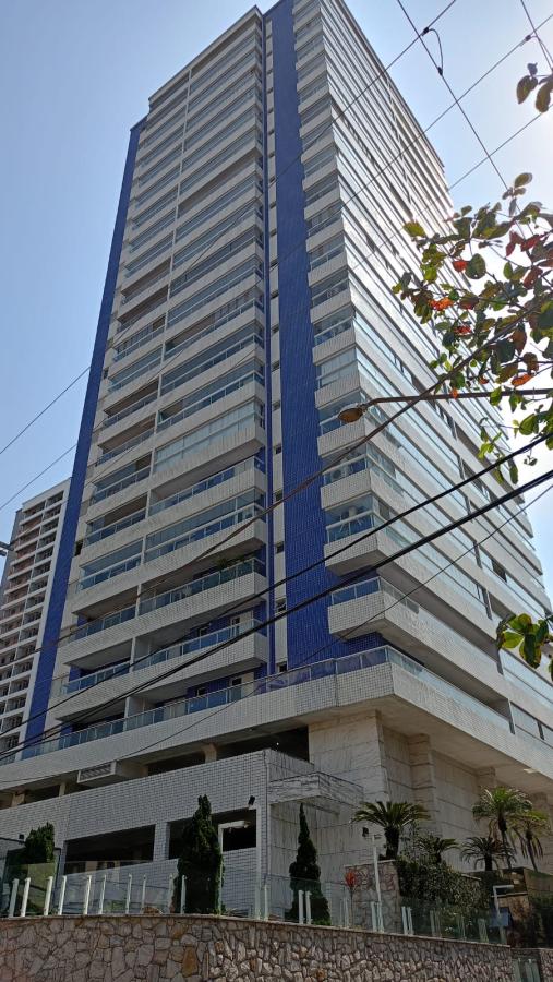 Apartamento à venda com 3 quartos, 130m² - Foto 2