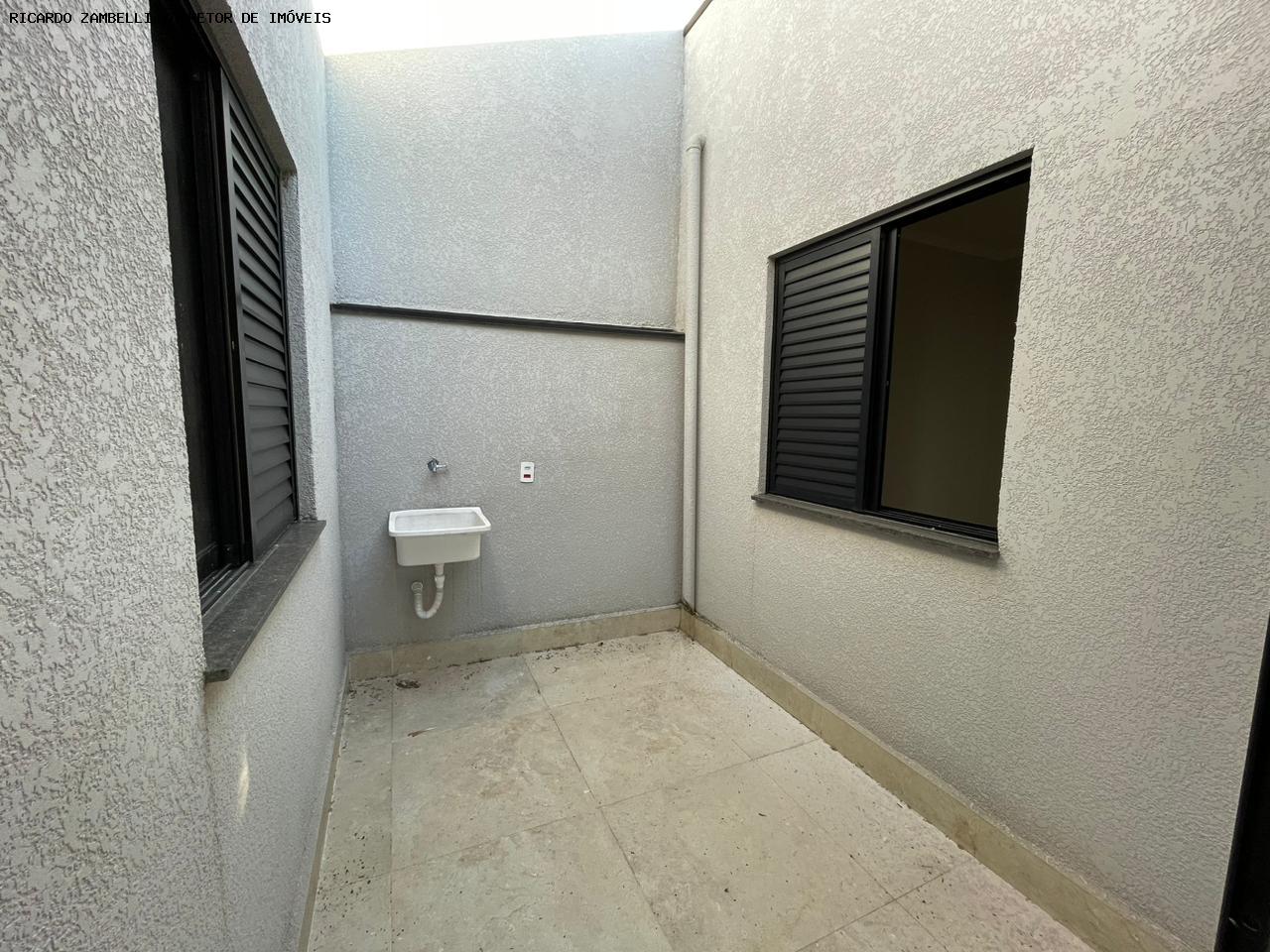 Casa à venda com 3 quartos, 140m² - Foto 16