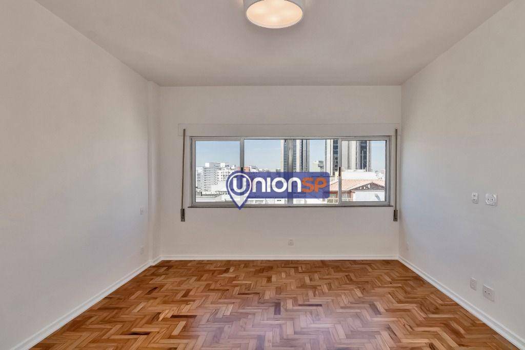 Apartamento à venda com 3 quartos, 180m² - Foto 8