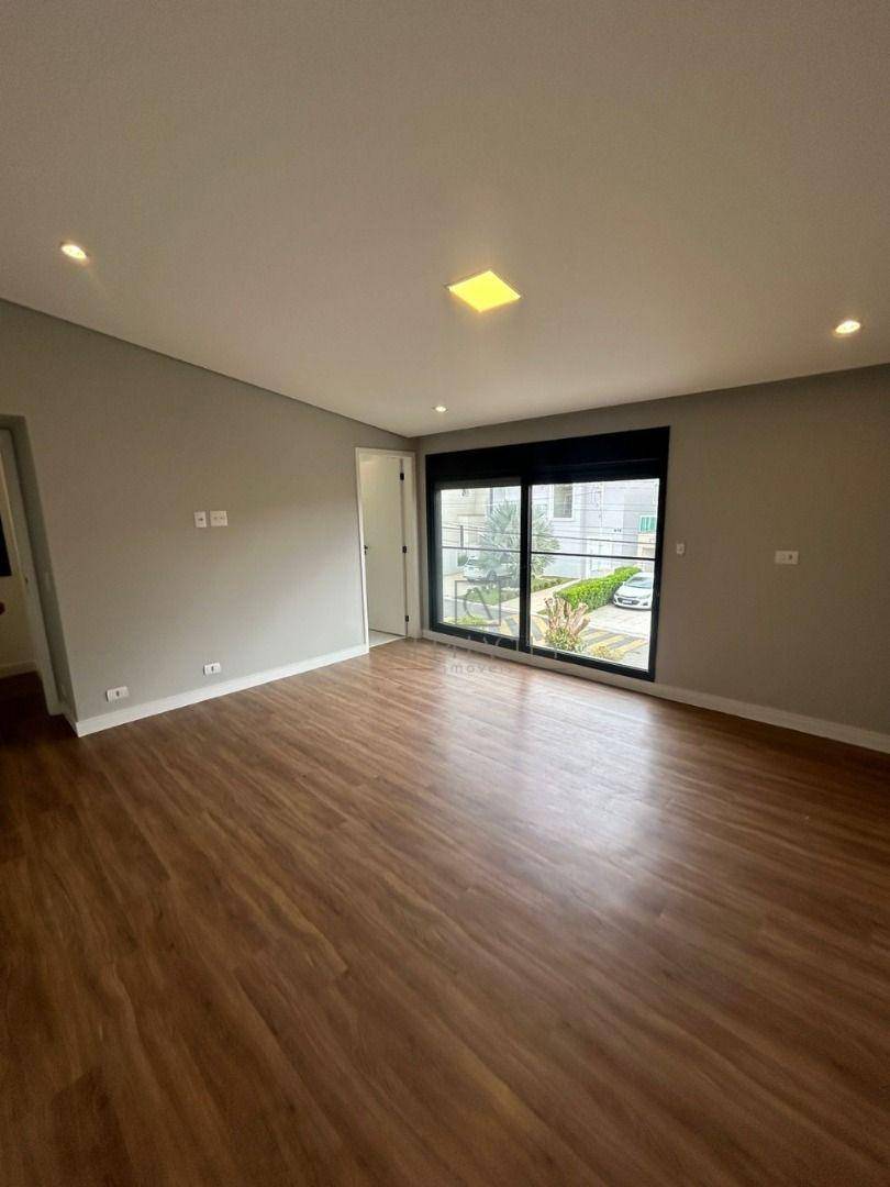 Casa à venda com 4 quartos, 288m² - Foto 5